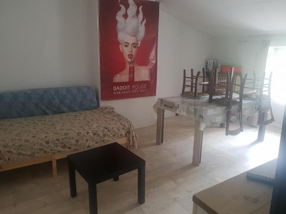 Chambres A Marius Saint-Affrique Exteriér fotografie